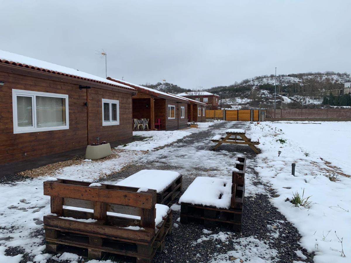 Las Cabanas De Tino Cimanes del Tejar Exterior foto